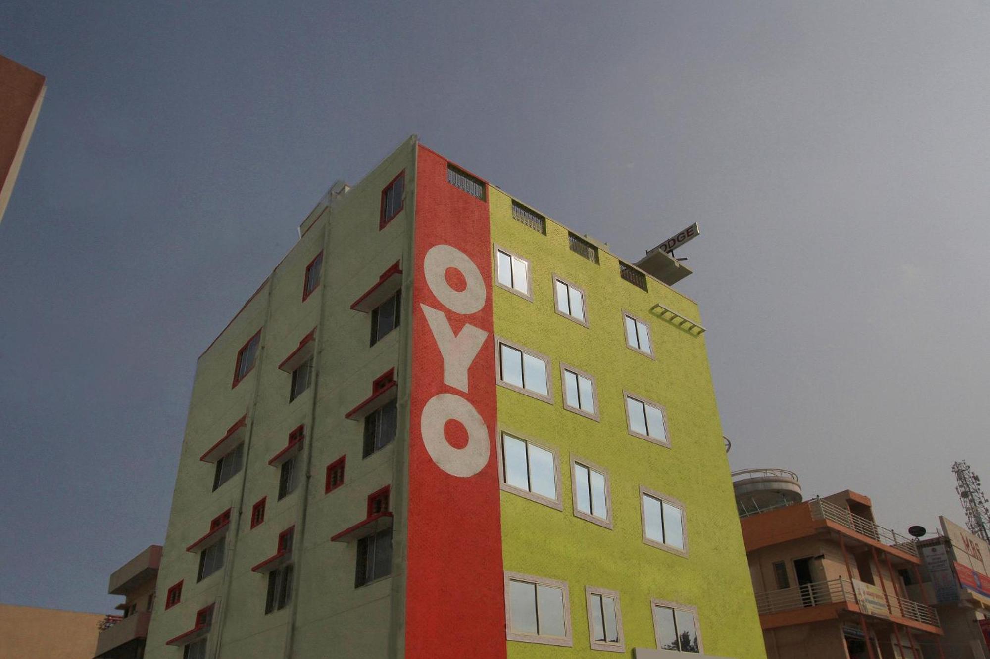 OYO 24259 Hotel Blue Inn Bangalore Exterior foto